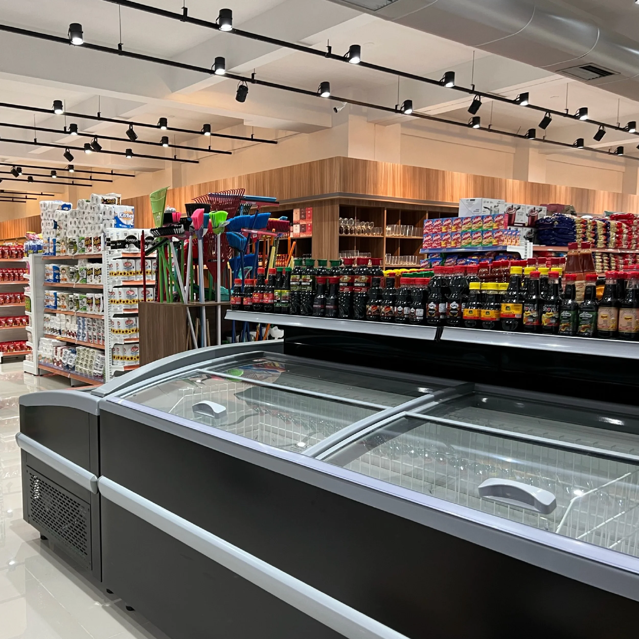 Equipo para Refrigeración y Minimarket